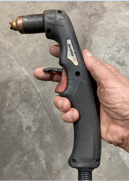 File:Handheld plasma cutter safety switch.png