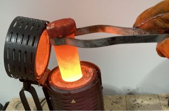 30-oz Electromelt in the Casting Shop
